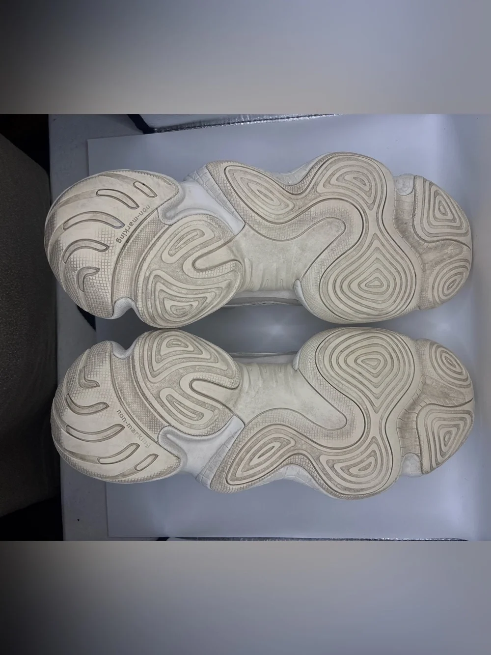 adidas Yeezy 500 bone white, men’s size 13, FV3573